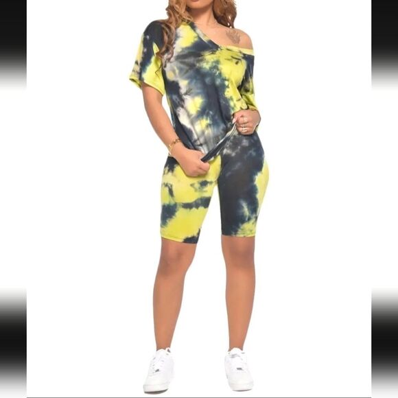 Tie dye ladies 2pc outfit - Picture 2 of 3